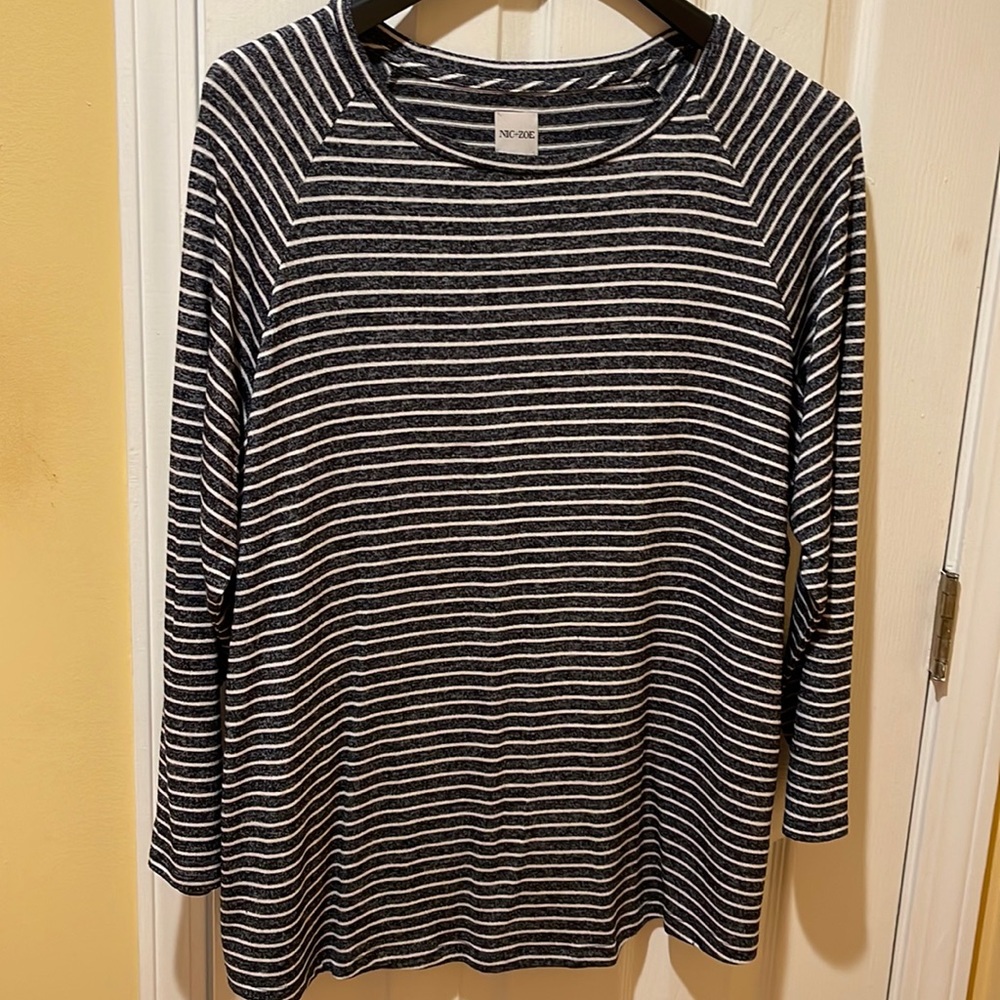 Ladies sweater